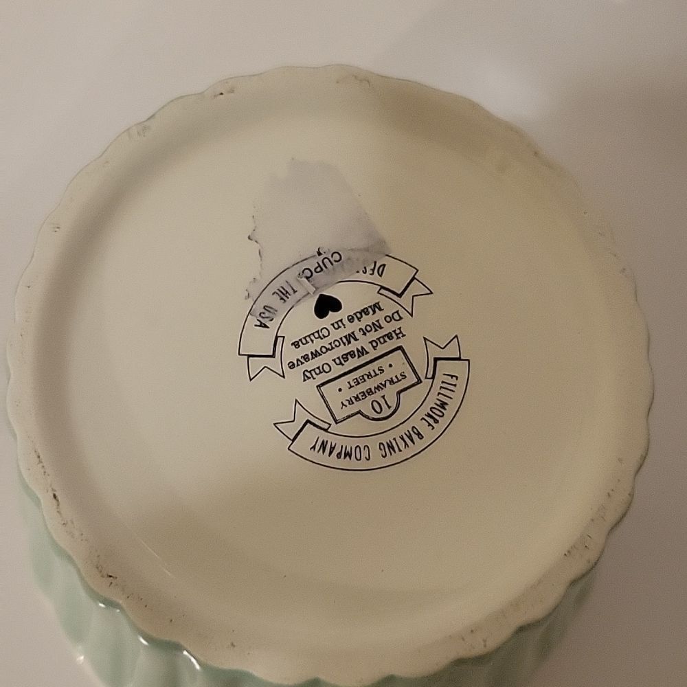 Pastel Mint Ceramic Cupcake Jar with Lid - Picture 7 of 7